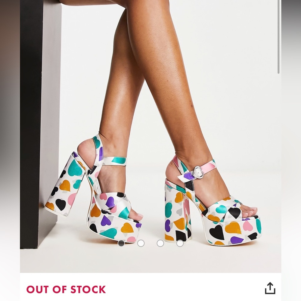 KOI Sugar Pocket platform heels in heart print